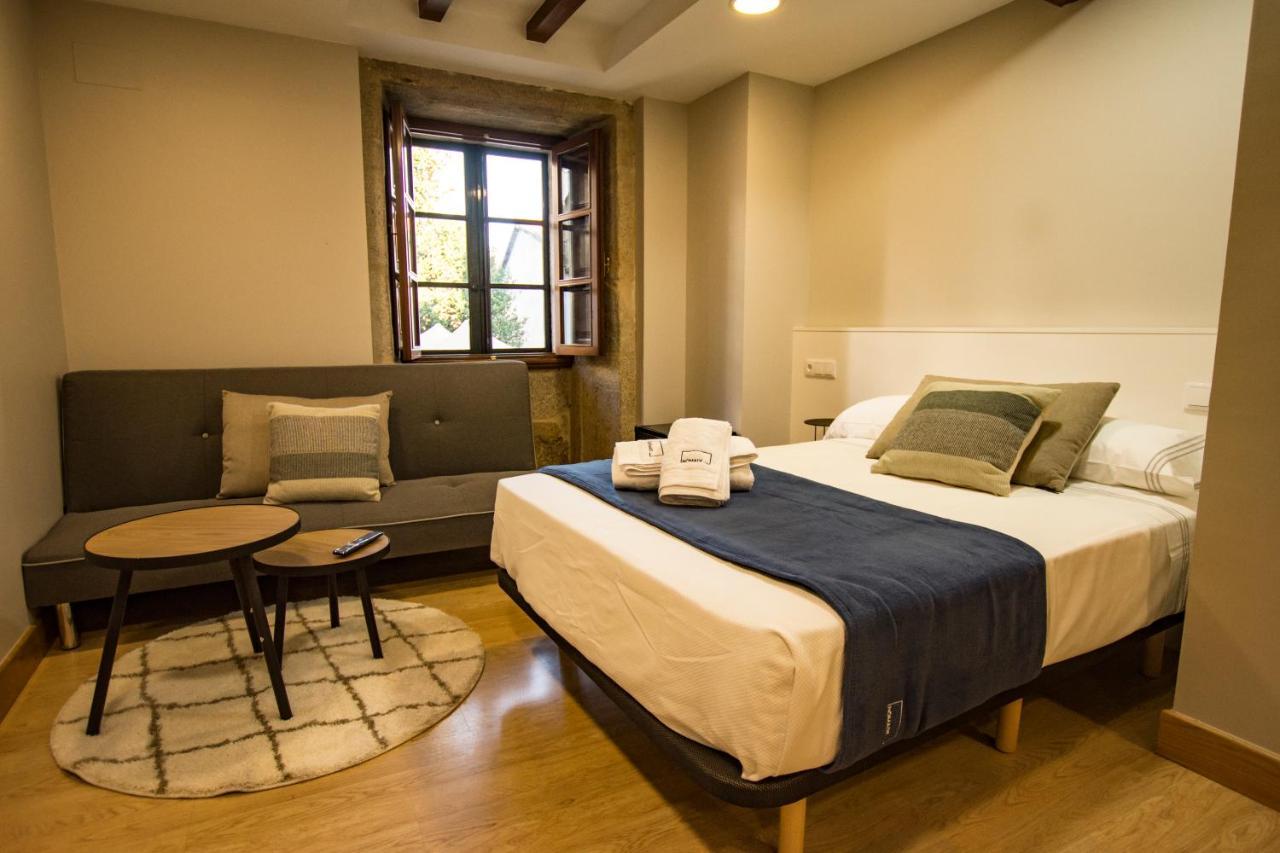 Hostal Nomade Santiago Σαντιάγο ντε Κομποστέλα Εξωτερικό φωτογραφία
